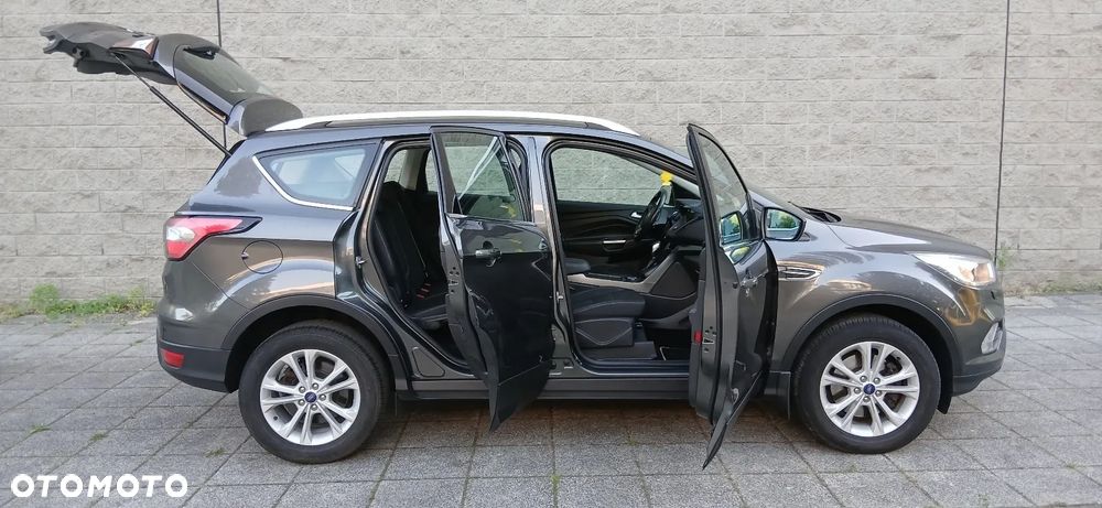Ford Kuga 2.0 TDCi FWD Trend - 10