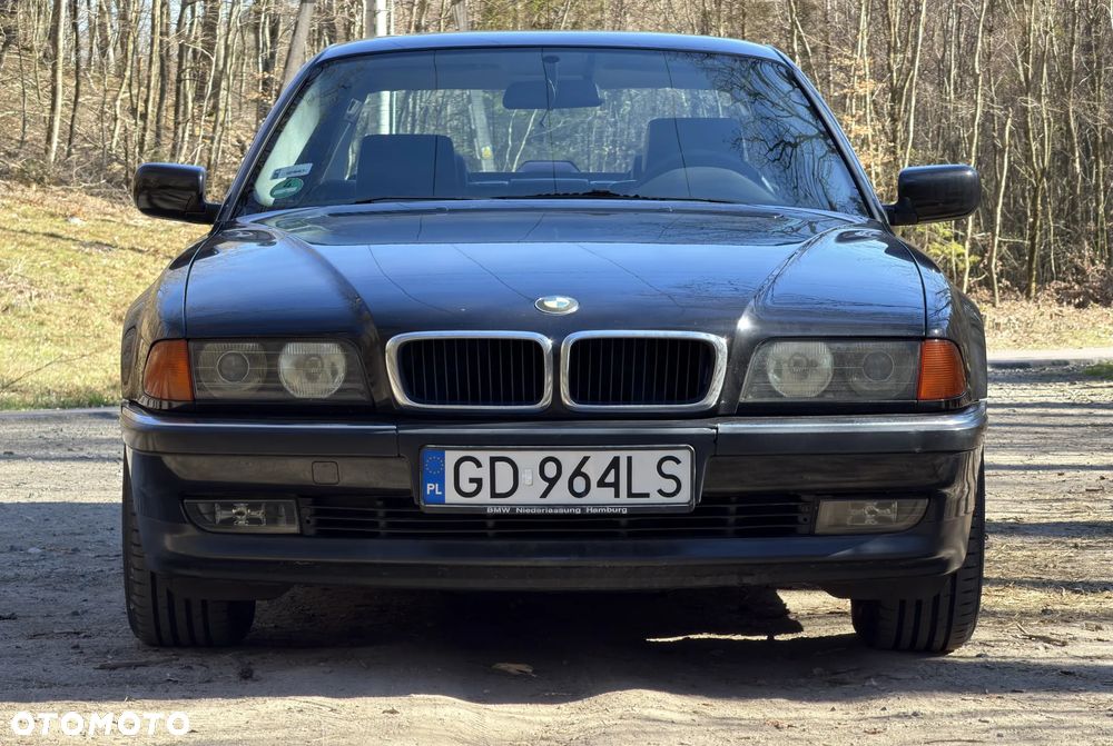 BMW Seria 7 - 4