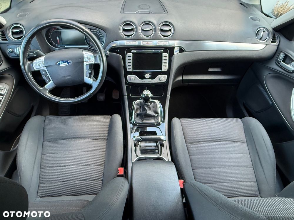 Ford S-Max 2.0 Viva Titanium - 25