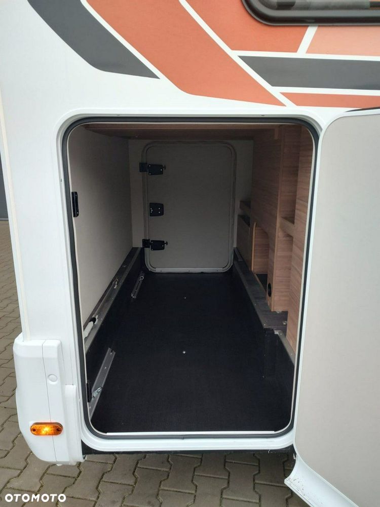 Weinsberg CaraCompact MB 640 MEG EDITION [PEPPER] - 9