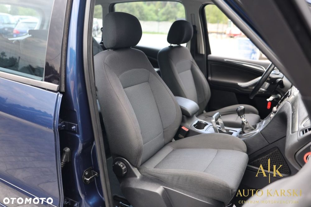 Ford S-Max - 28