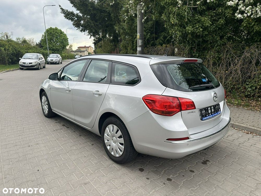 Opel Astra - 6