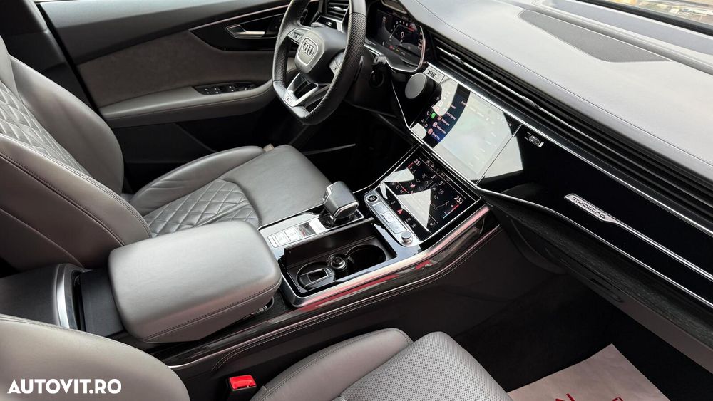 Audi Q8 3.0 55 TFSI quattro Tiptronic MHEV - 18