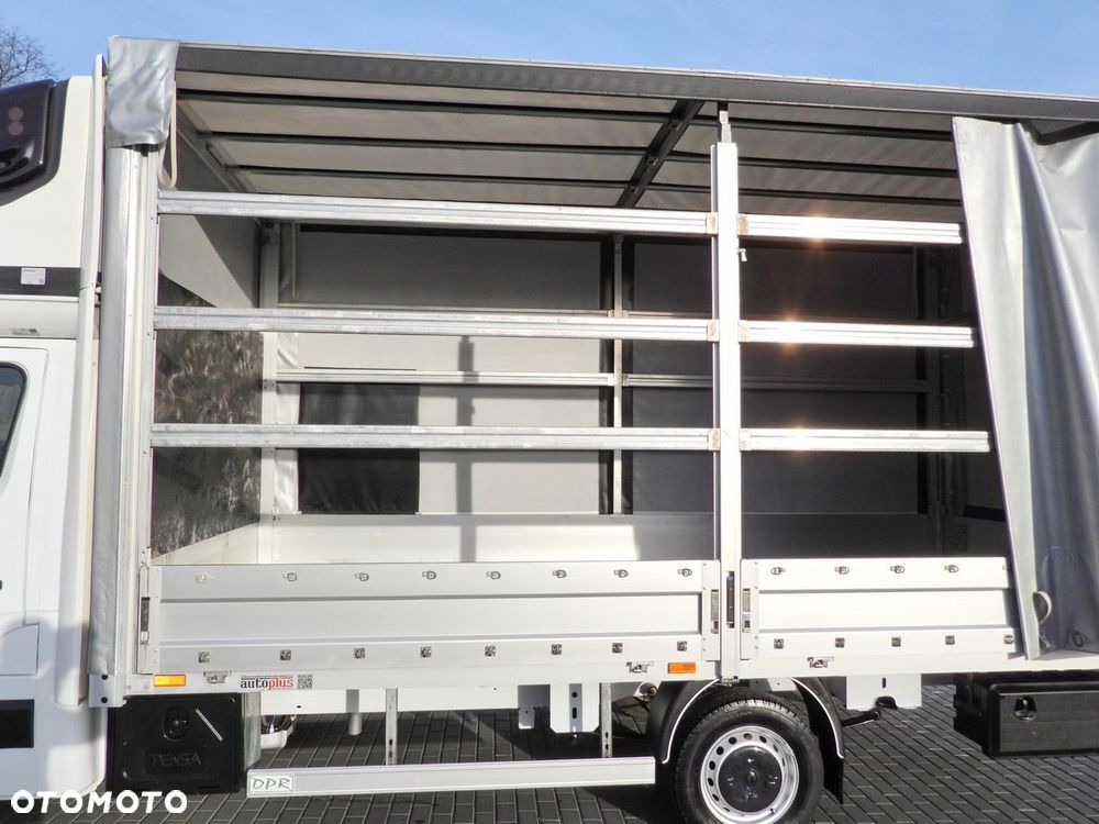 Renault MASTER PLANDEKA 10 PALET WEBASTO TEMPOMAT LEDY PNEUMATYKA KLIMATYZACJA  165KM - 24