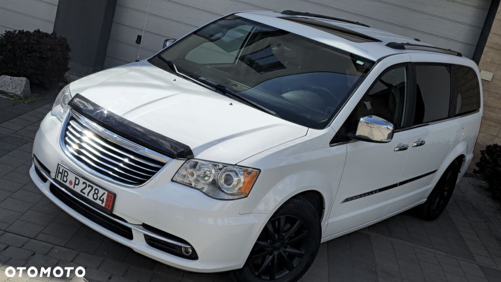 Chrysler Town & Country 3.6 Limited - 5