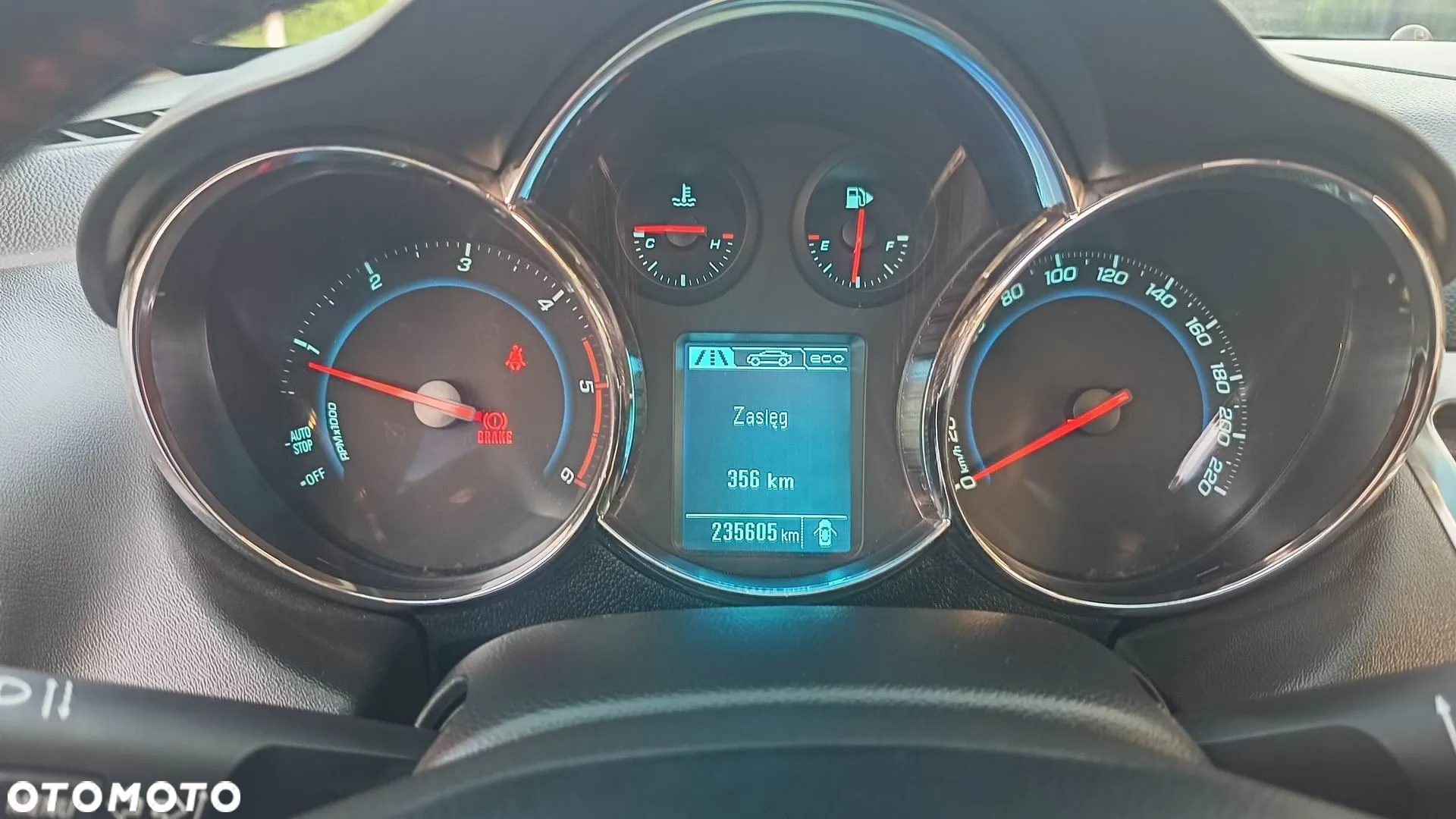 Chevrolet Cruze 2.0 D LTZ+ - 31