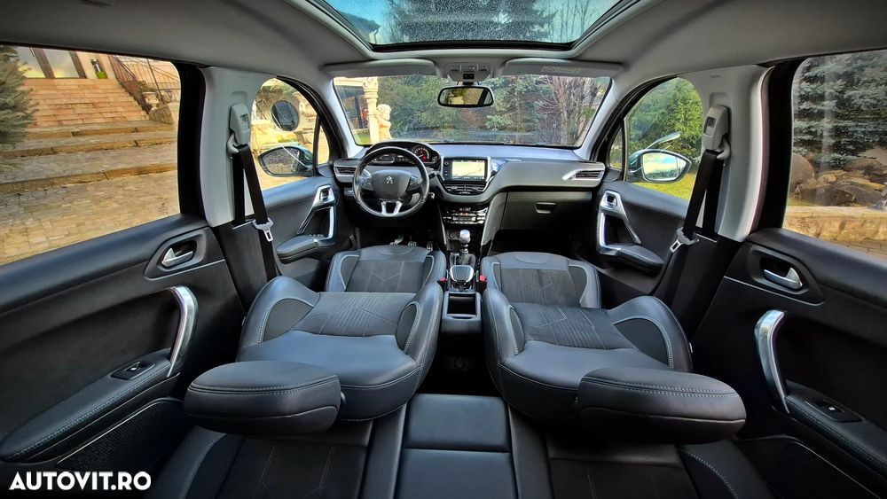 Peugeot 2008 PureTech 130 Stop&Start Crossway - 2