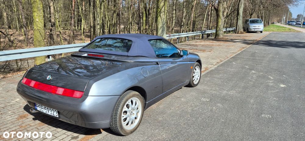 Alfa Romeo Spider 1.8 TSpark - 4