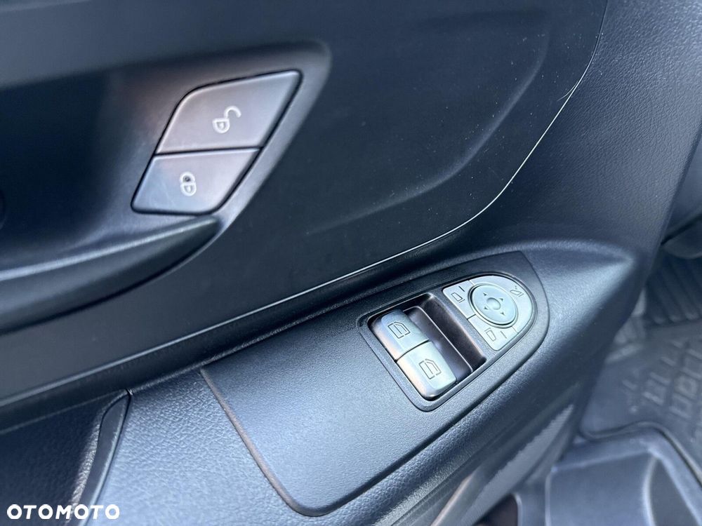 Mercedes-Benz vito - 20