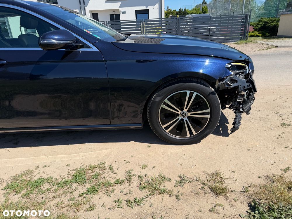 Mercedes-Benz Klasa E 220 d Avantgarde - 11