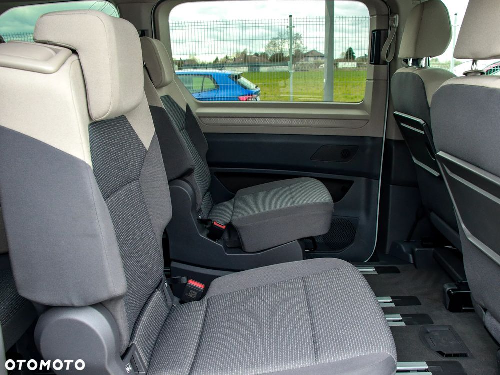 Volkswagen Multivan 2.0 TDI L1 Family DSG - 13