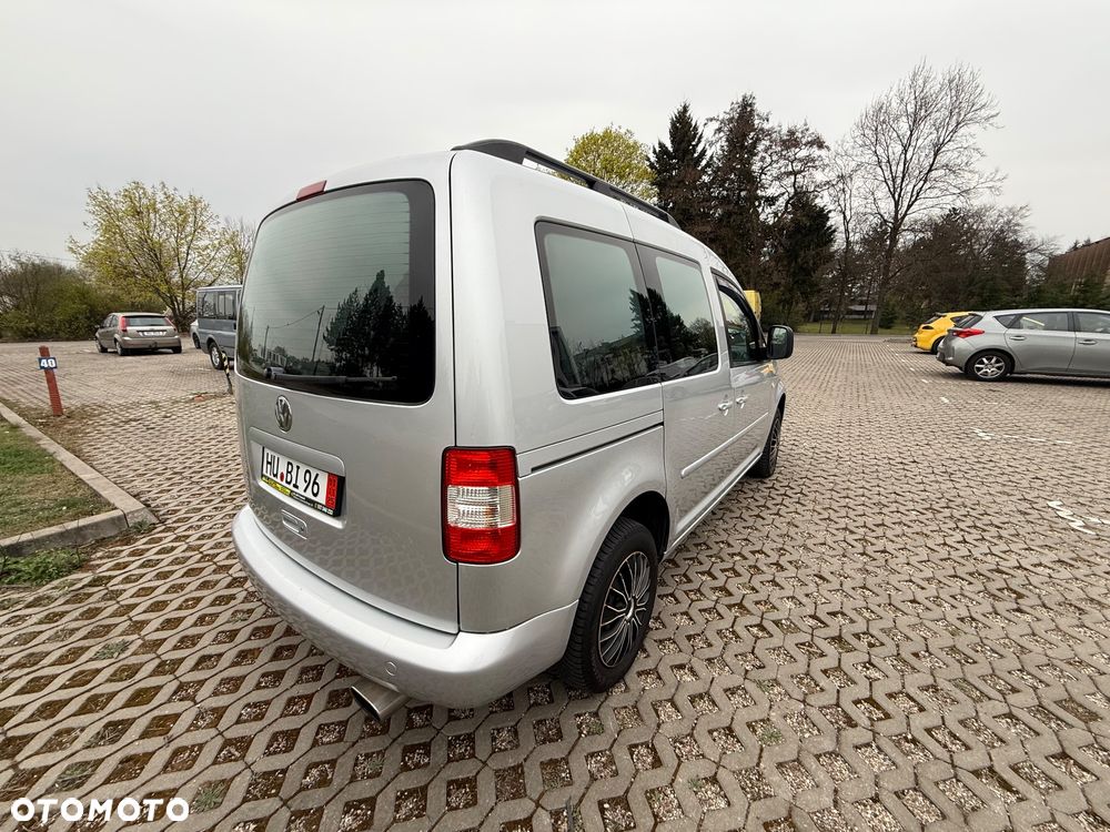 Volkswagen Caddy 1.6 Life Family (7-Si.) - 19