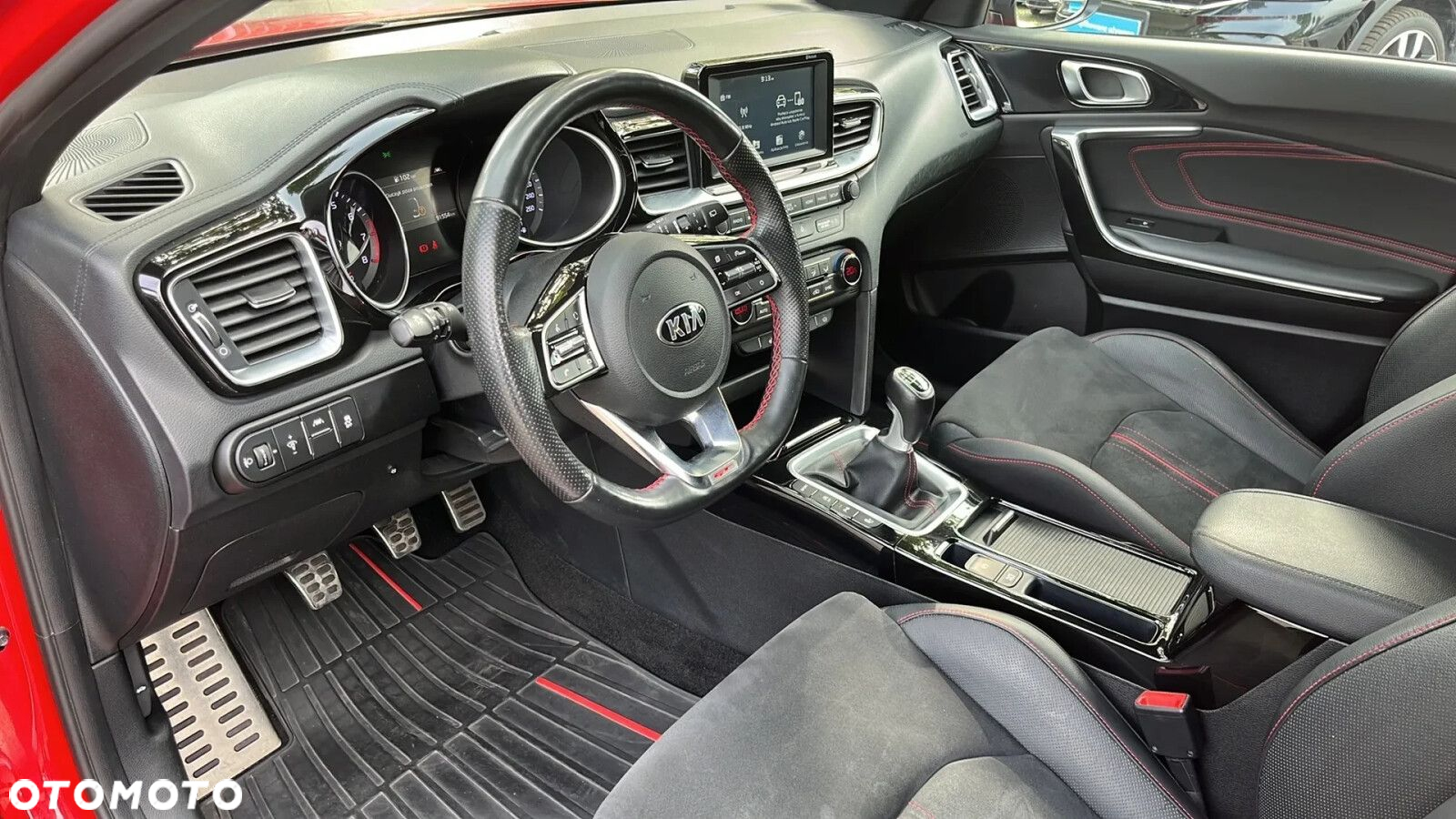 Kia Ceed - 17