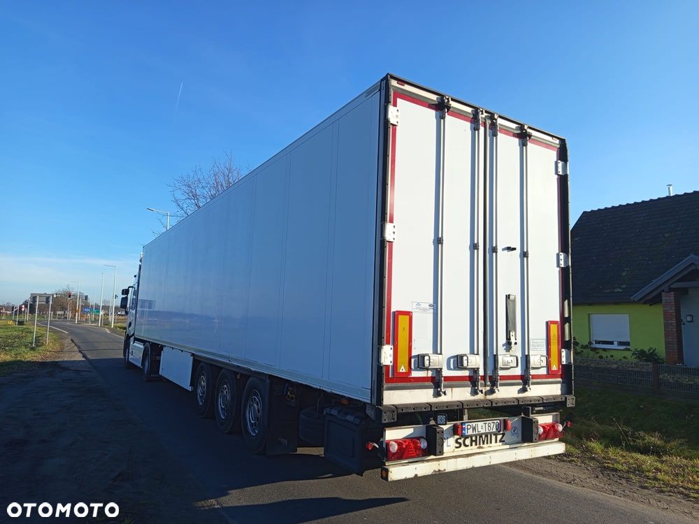 Schmitz Cargobull SKO 24 L - 7