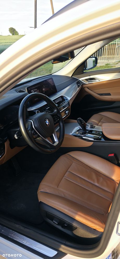 BMW Seria 5 530d xDrive mHEV Luxury Line - 6