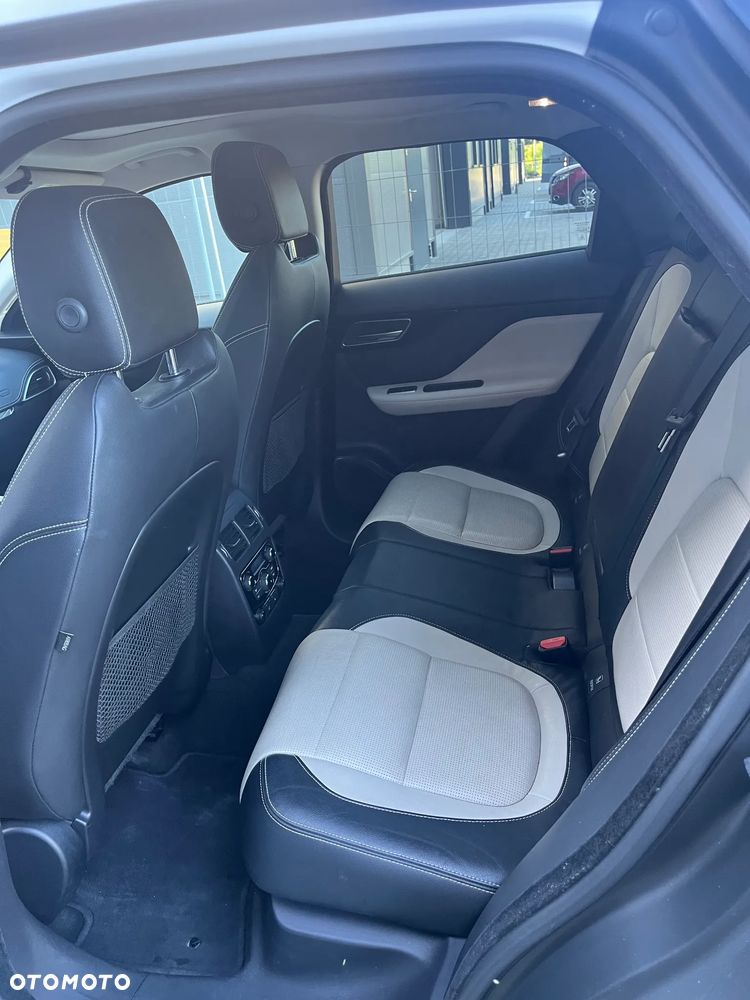 Jaguar F-Pace 3.0 TDV6 AWD First Edition - 11