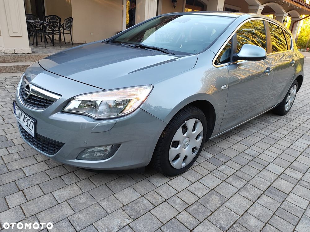 Opel Astra 1.6 - 4