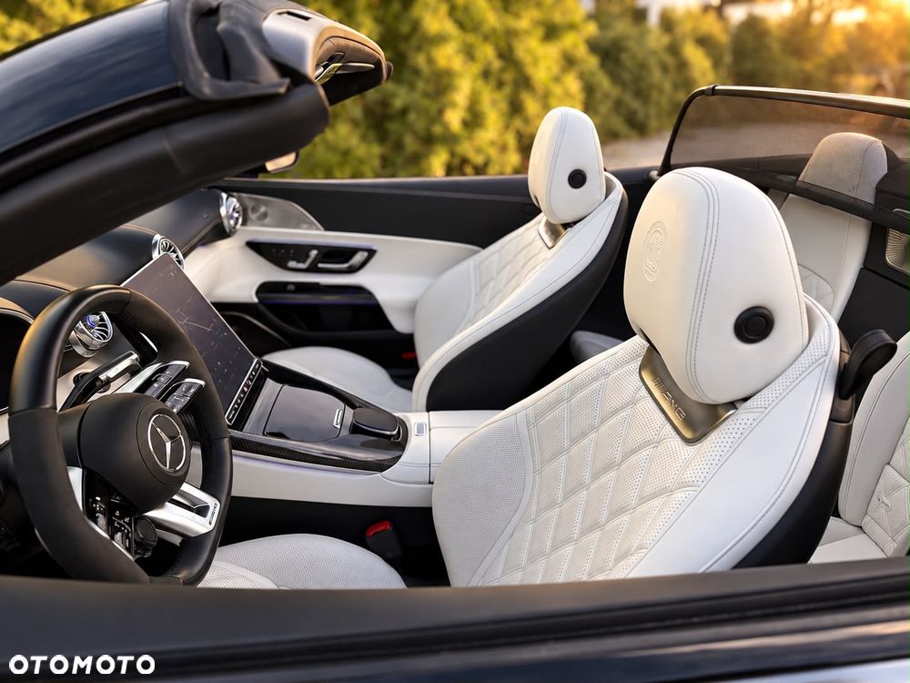 Mercedes-Benz SL - 12