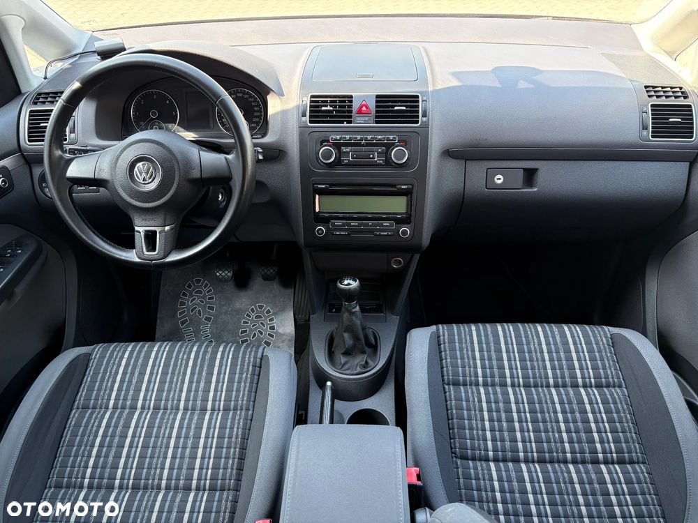 Volkswagen Touran 1.6 TDI DPF Cross - 9