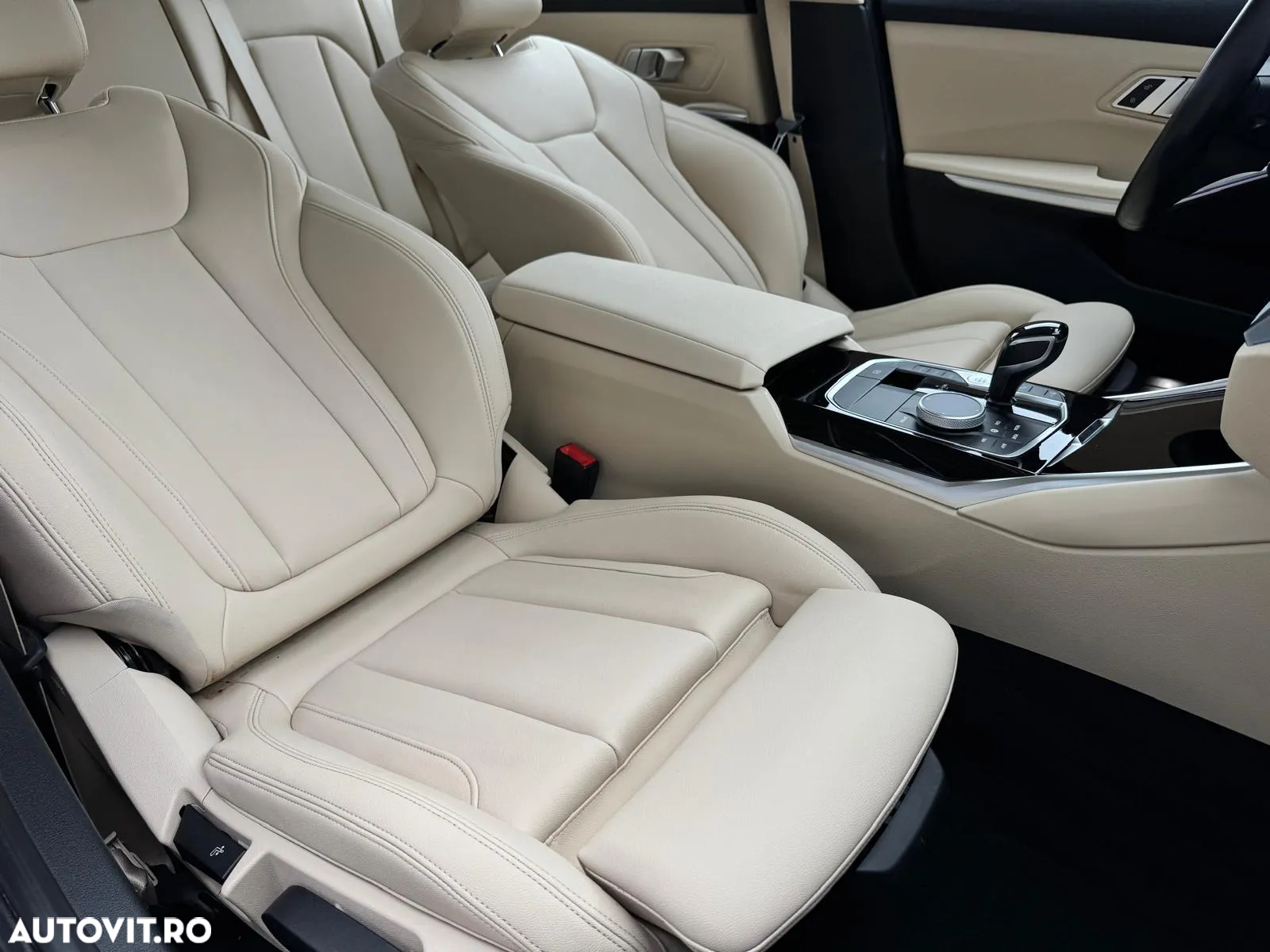 BMW Seria 3 318i Aut. Sport Line - 17