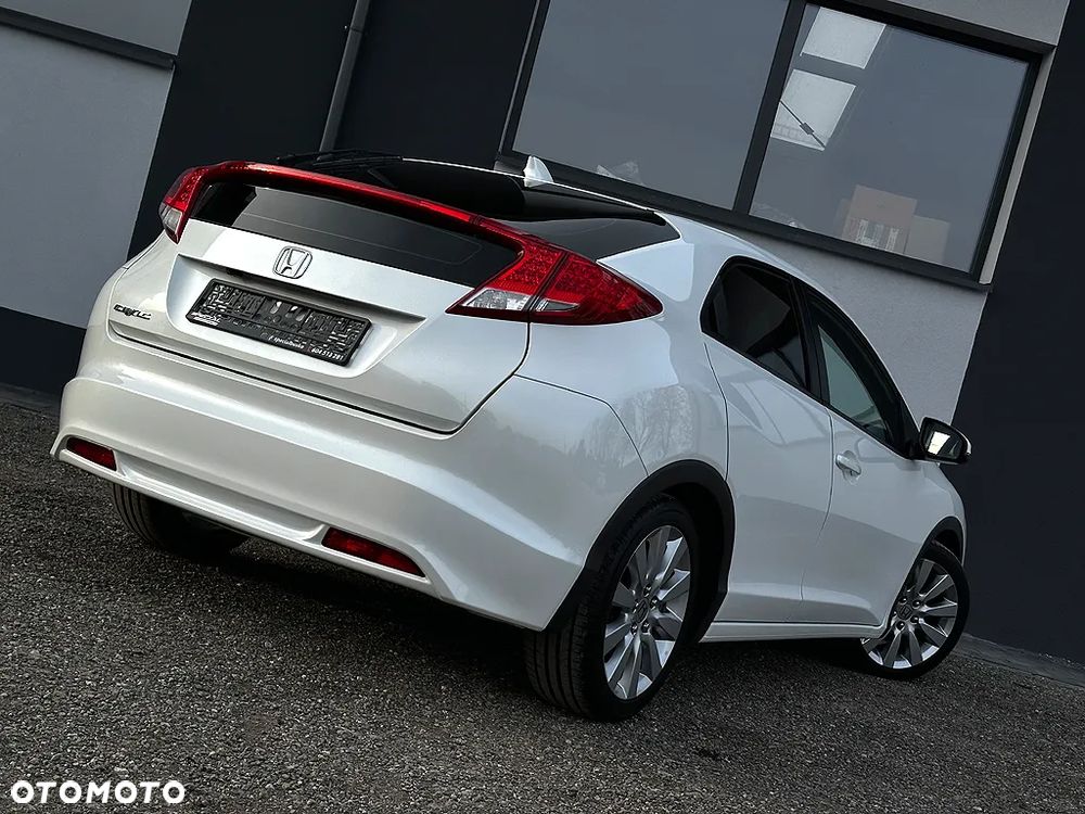 Honda Civic 1.4 i-VTEC Sport - 4