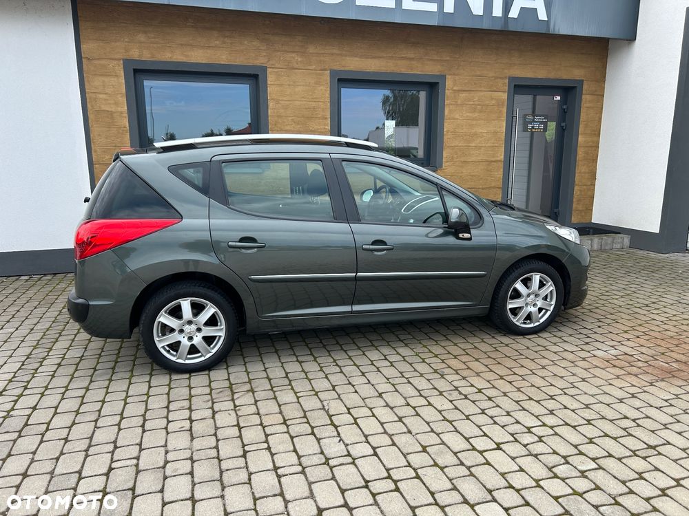 Peugeot 207 120 Sport - 24