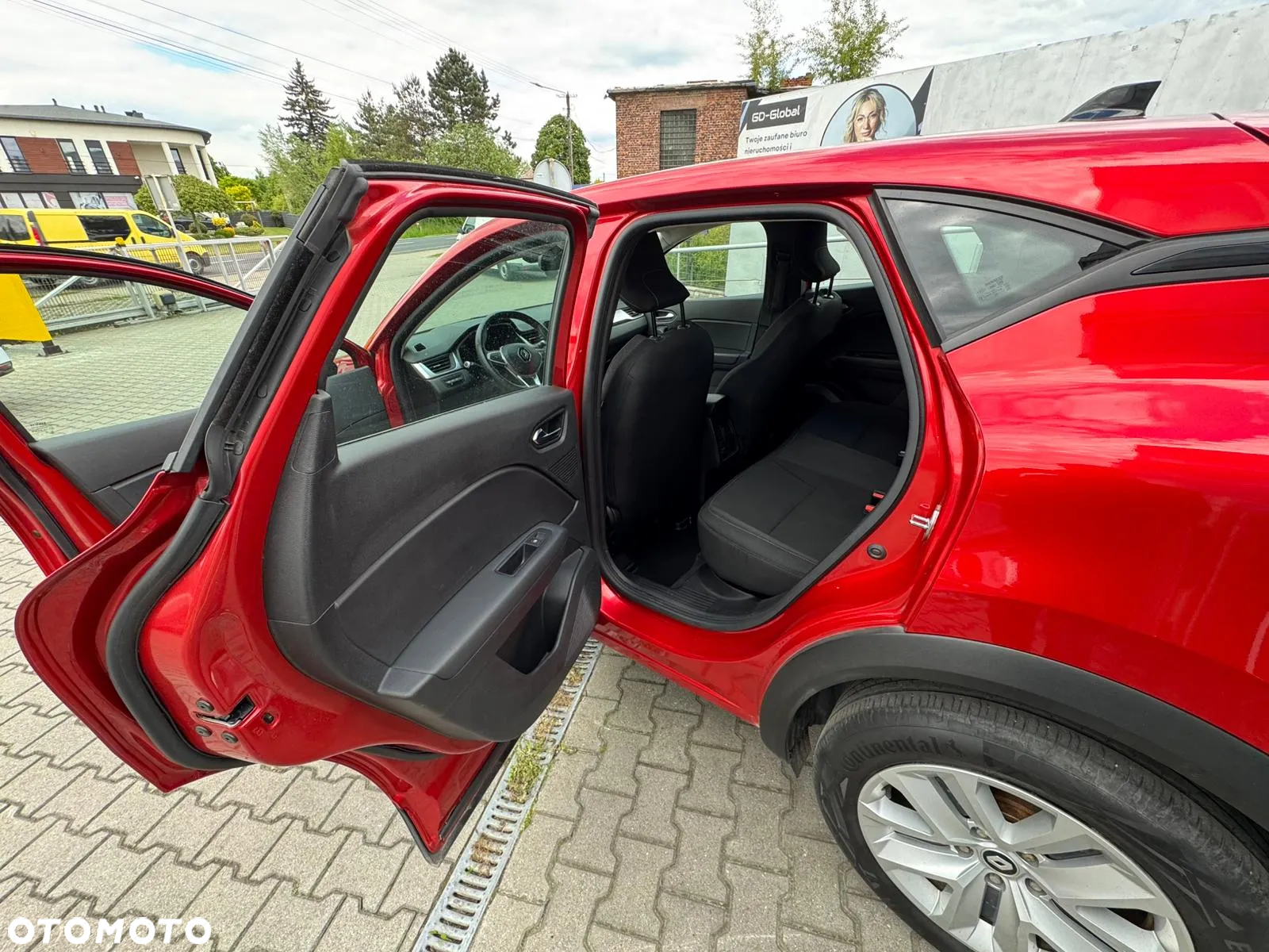 Renault Captur - 23