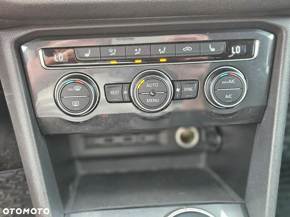 Volkswagen Tiguan - 25