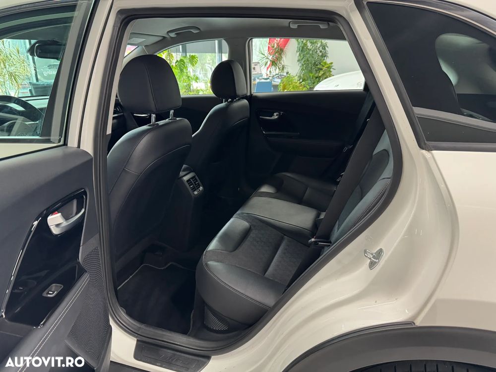 Kia Niro 1.6 GDI PHEV 2WD OPF Aut. Vision - 7