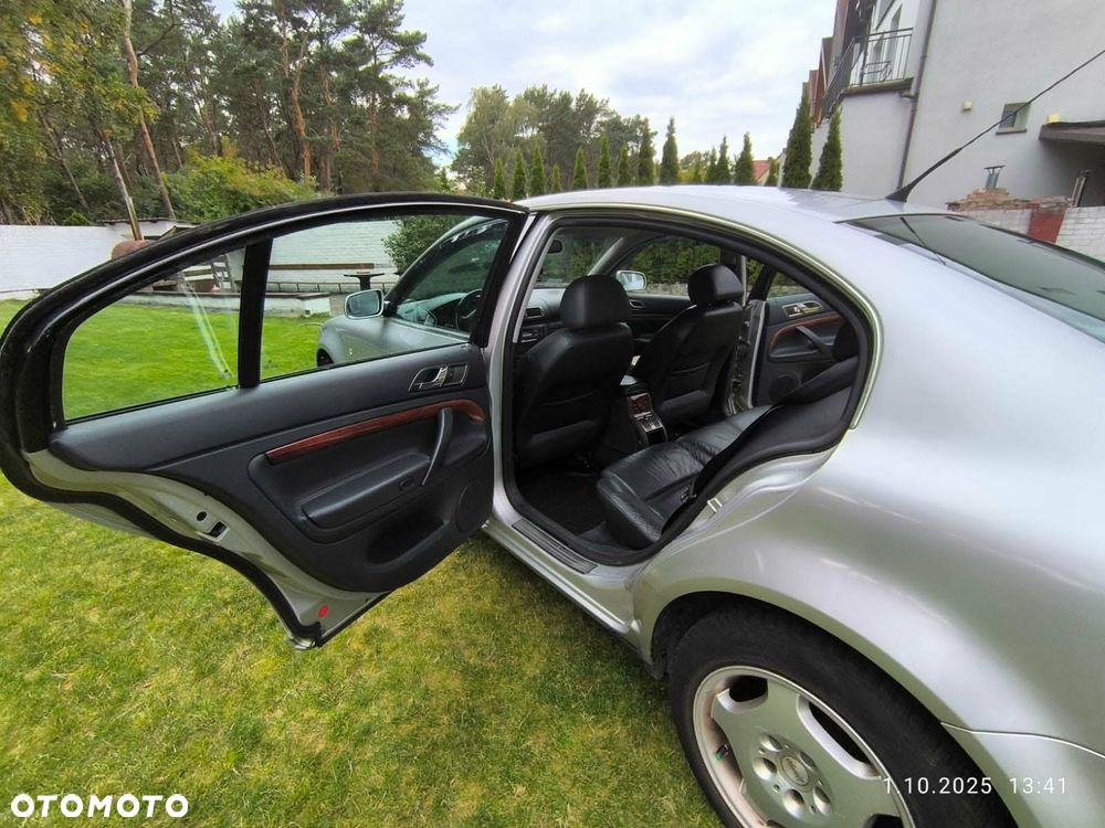 Skoda Superb 1.8 Turbo Comfort - 10