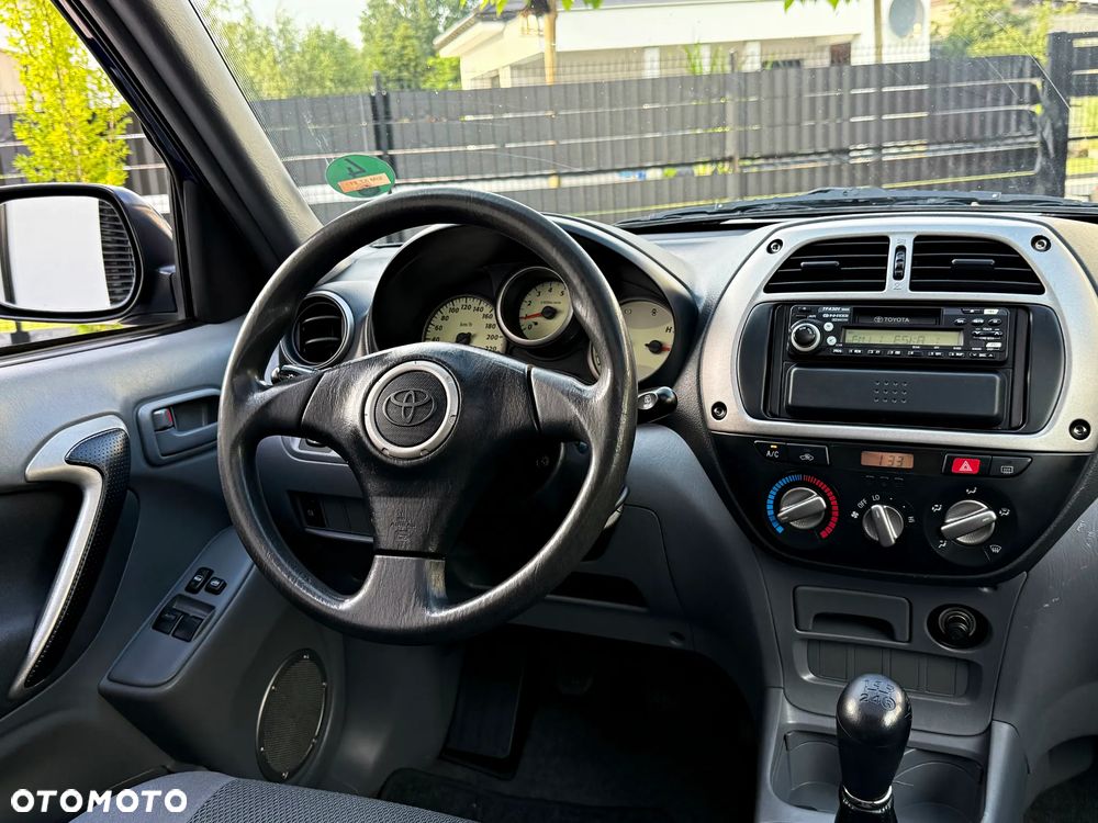 Toyota RAV4 4x2 - 34