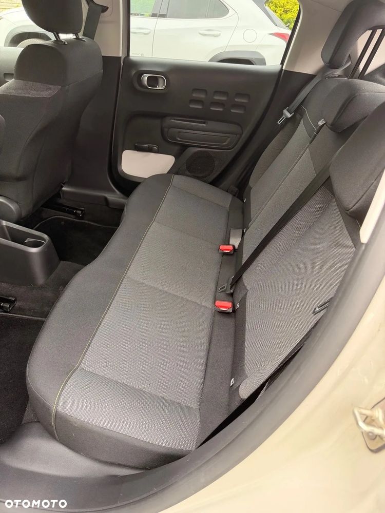 Citroën C3 1.2 PureTech Shine EAT6 - 11