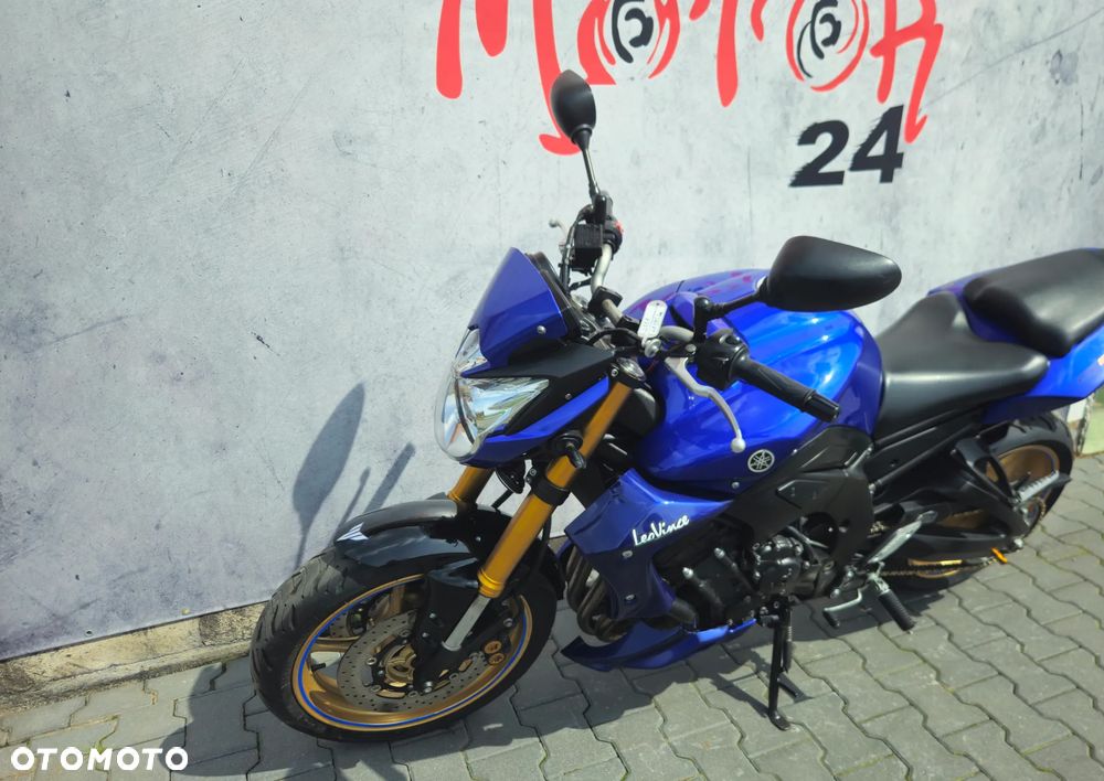 Yamaha FZ8 - 12