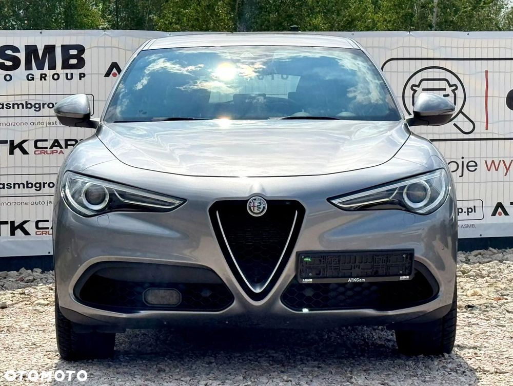 Alfa Romeo Stelvio 2.0 Turbo Executive Q4 - 4