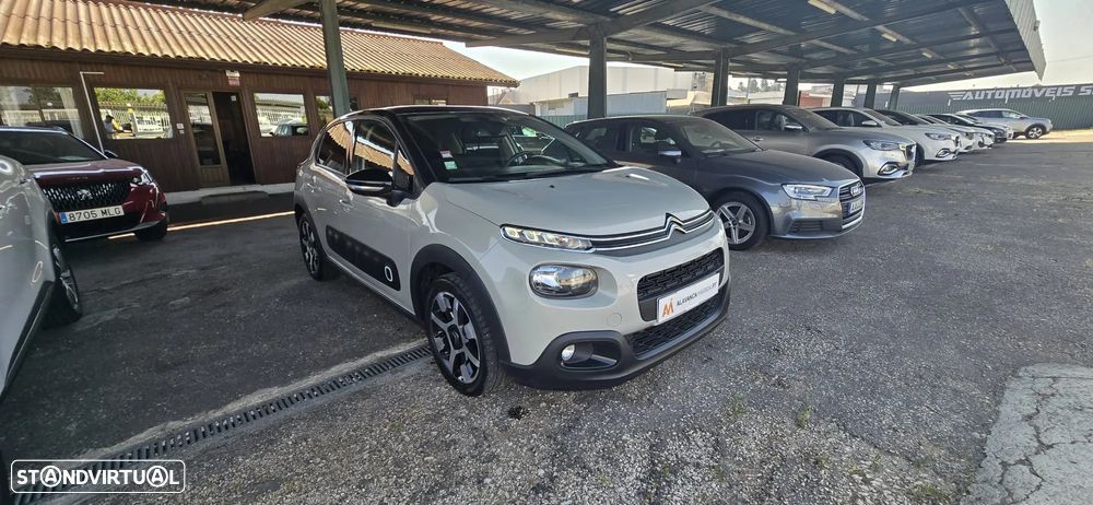 Citroën C3 1.2 PureTech Shine - 10