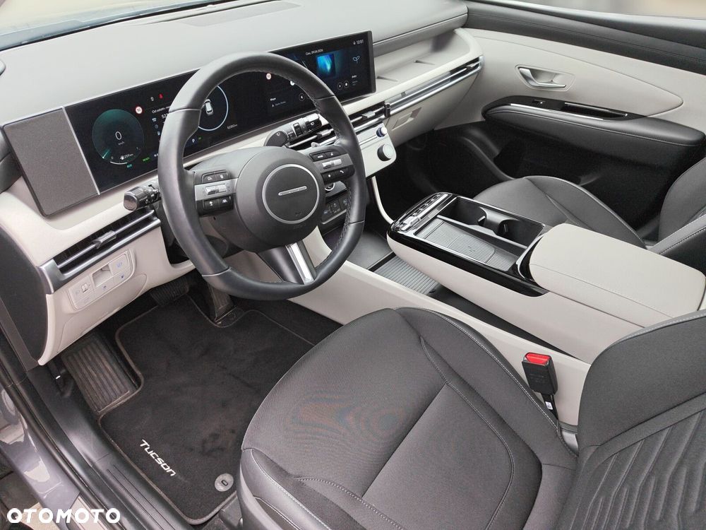 Hyundai Tucson - 10