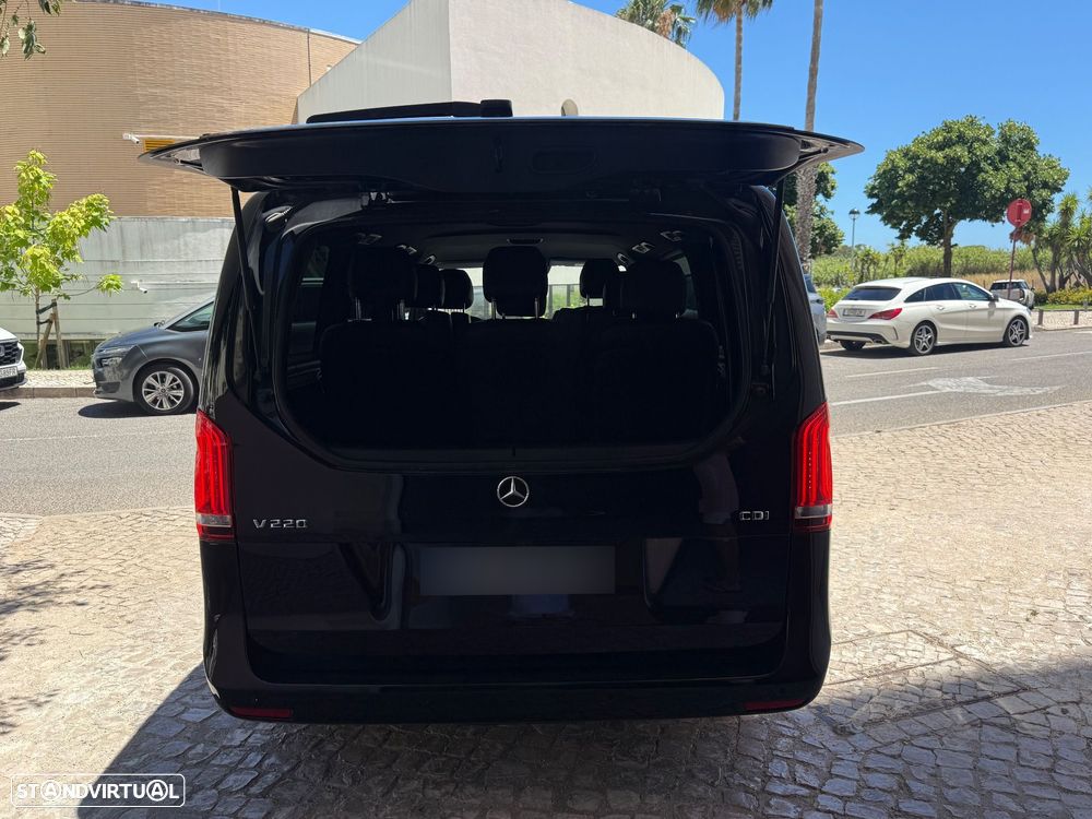 Mercedes-Benz V 220 - 6
