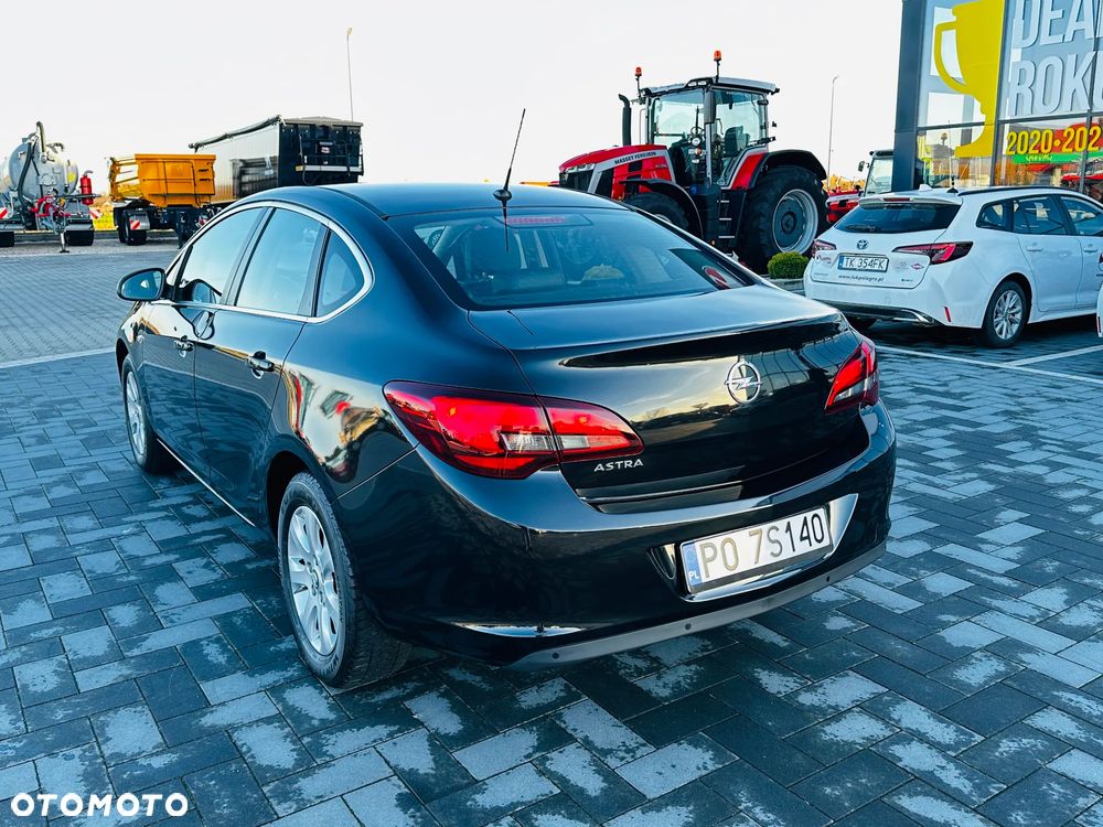 Opel Astra - 6