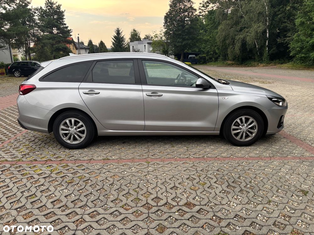 Hyundai i30 1.0 T-GDI Modern - 6