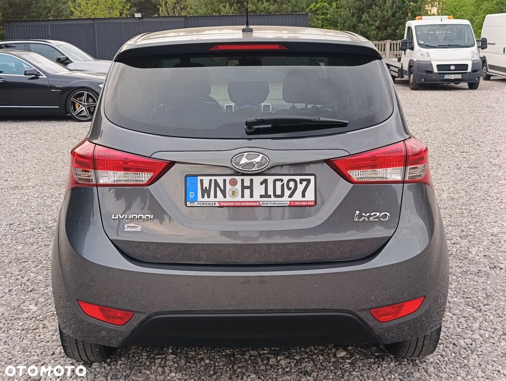 Hyundai ix20 1.6 Premium - 11