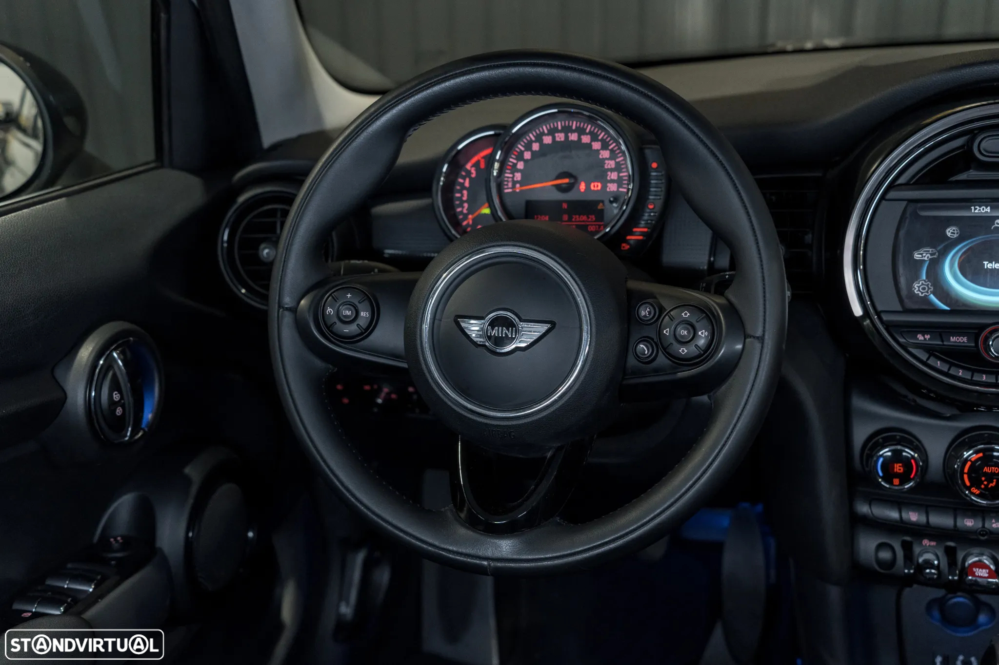 MINI 5 Portas Cooper D - 10