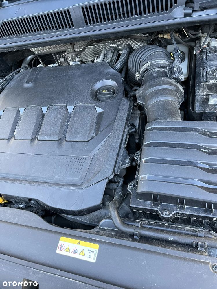 Volkswagen Touran - 14