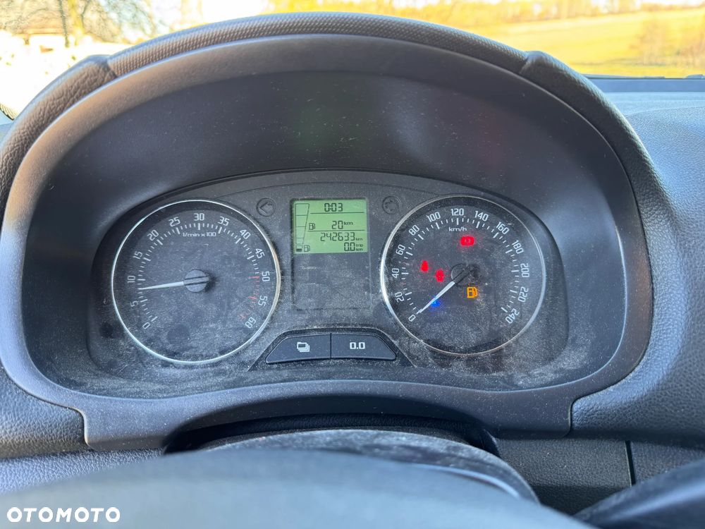 Skoda Fabia 1.6 TDI DPF Combi Sport - 9