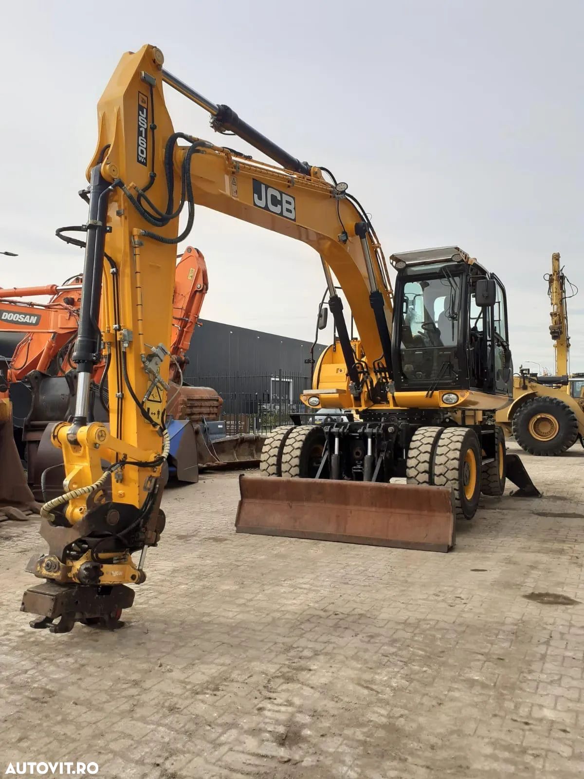JCB JCB JS160W - Engcon - 1