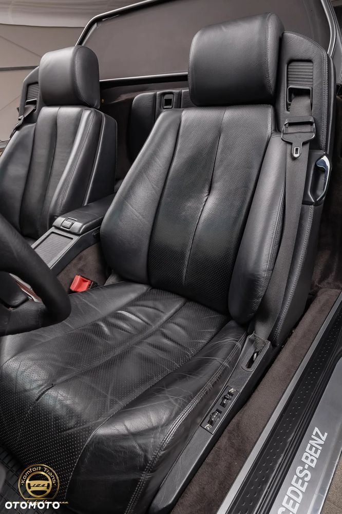 Mercedes-Benz SL 500 - 24