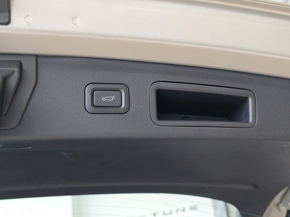 Bestune T90 2.0T Elegance - 10