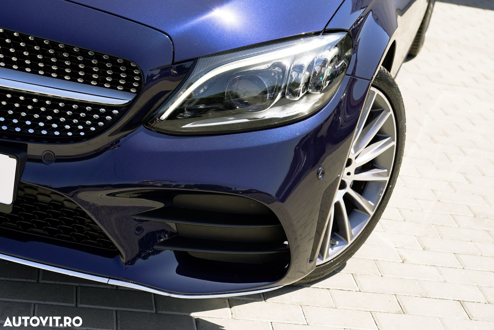 Mercedes-Benz C 220 d 4Matic 9G-TRONIC AMG Line - 17
