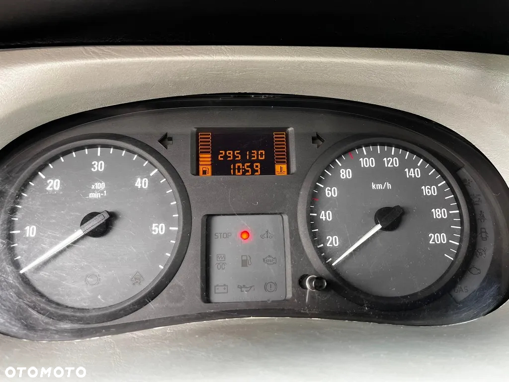 Opel Vivaro L2H1 2.9t - 14