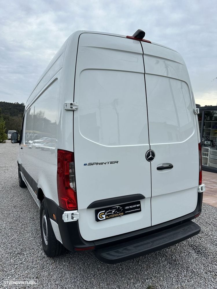 Mercedes-Benz Sprinter MERCEDES-BENZ eSPRINTER 2023 | 100% ELÉTRICA - 9
