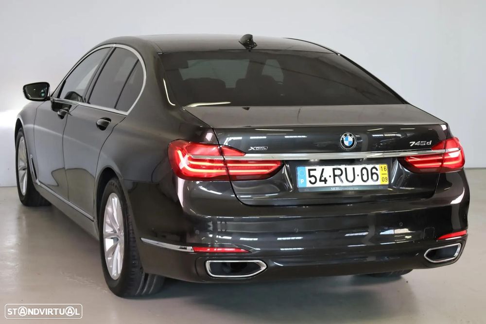 BMW 740 d xDrive Auto - 13